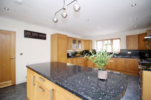 Kitchen- click for photo gallery